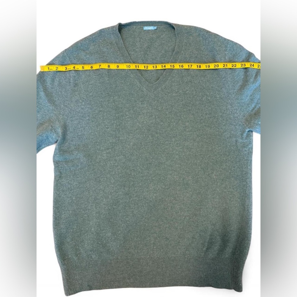 J. McLaughlin wool V-Neck Sweater in teal size medium